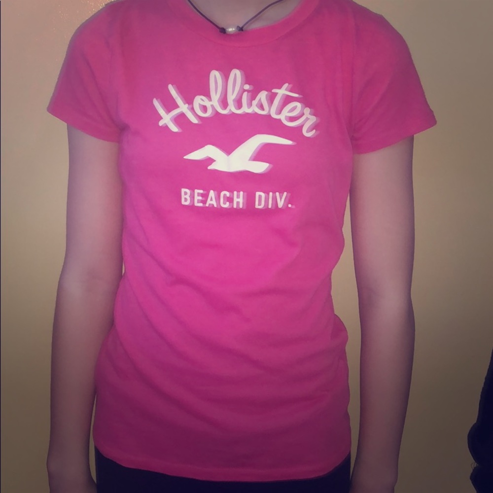 Pink Hollister T